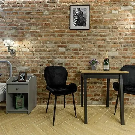 Apartment Weronika's Urban Hideaway