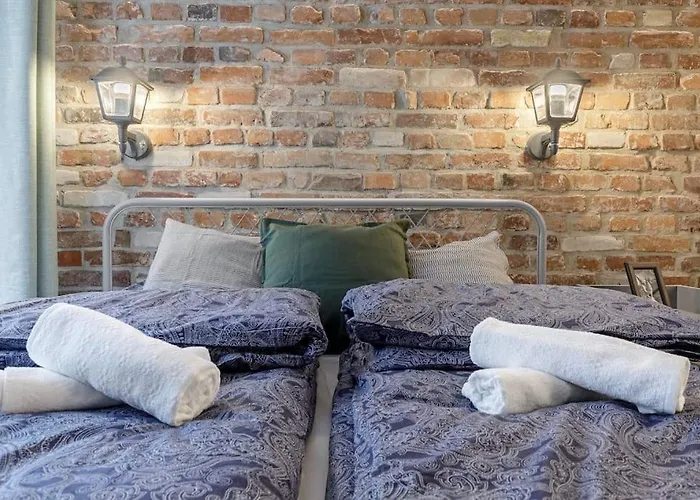 Weronika's Urban Hideaway Апартаменты